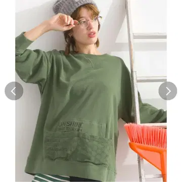 라임잉크 더블 포켓 트레이닝복 맨투맨 카키