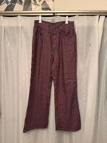 LEVI'S 빨강과 파랑 스트라이프 플레어 팬츠 70s
