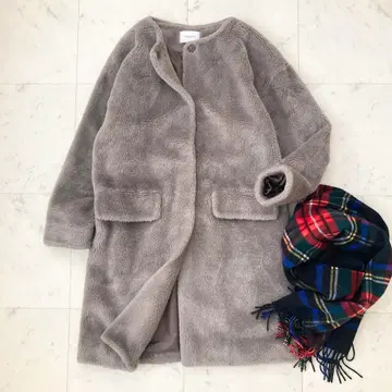 컨디션 최상 뷰티앤유스 울 보아 노카라 코트 S 퍼