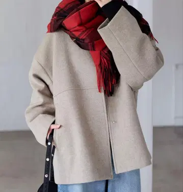 [새상품급] 저널 스탠다드 슈퍼 140 비버 노카라 숏코트