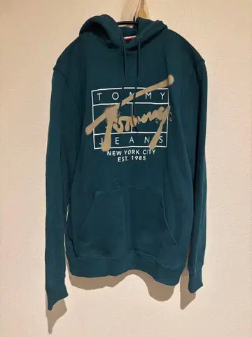 TOMMY JEANS 다크 그린 후드티
