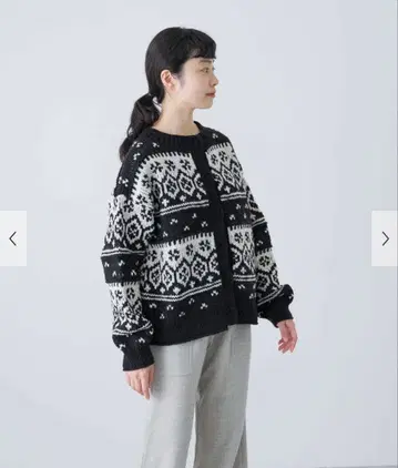 택 포함 새상품 카구레 페루 노르딕 가디건 어반 리서치 도어스