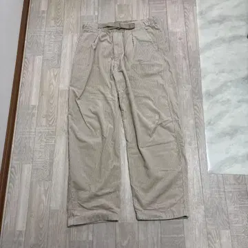 유니클로 U 와이드 팬츠