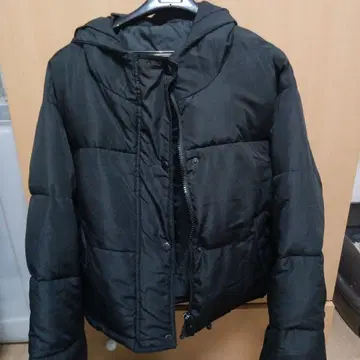 블랙 숏 기장 다운 자켓 L