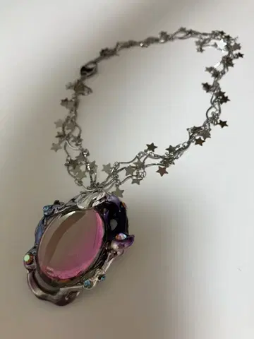 melted potato 목걸이