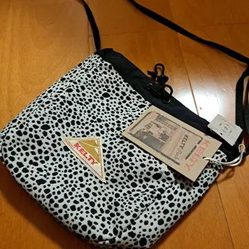 KELTY 달마시안 패턴 숄더백 사만사 모스모스 새상품