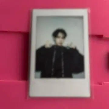 NEXZ 휴이 사인 폴라로이드