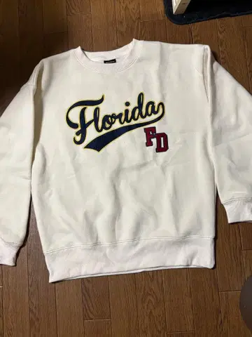 플로리다 자수 화이트 맨투맨