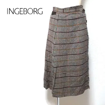 [ 새상품급 ] INGEBORG 하운드투스 플리츠 랩 스커트