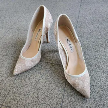 새상품급 DIANA 다이애나 자수 튤 포인트 펌프스 22cm 165