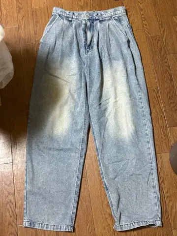 라이트 블루 와이드 팬츠 페이드 가공