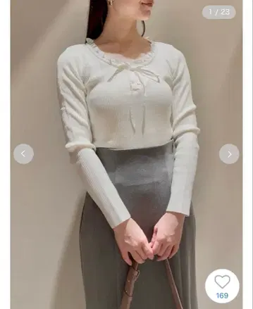 [ 새상품 ] 스나이델 프릴 도킹 니트 풀오버