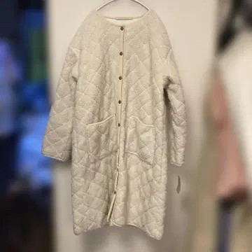 사만사 모스모스 보아 퀼트 코트 아이보리