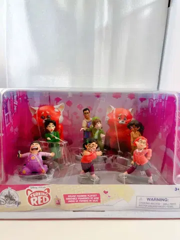 디즈니 픽사 턴닝 레드 피규어 세트