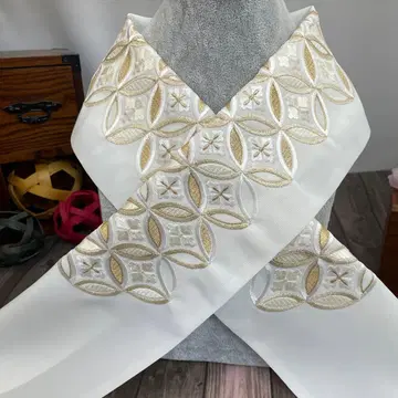 기모노 등에 꽃 칠보 디자인이 세련된 자수 장식용 깃 일본제 새상품