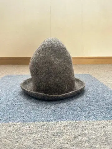 그레이 울 펠트 햇