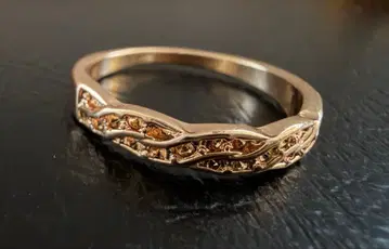 새상품 아쉬 프랑스 뜨개질 디자인 골드 컬러링 18호