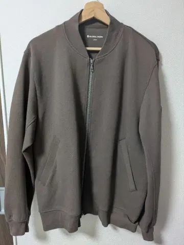 글로벌 워크 브라운 집업 점퍼