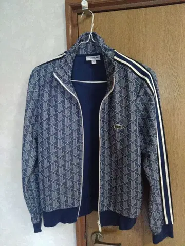 LACOSTE 라코스테 모노그램 자카드 트랙 자켓