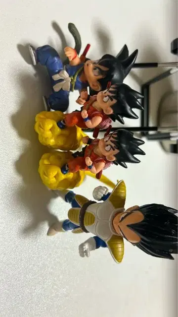 드래곤볼 미니 피규어 4개 세트