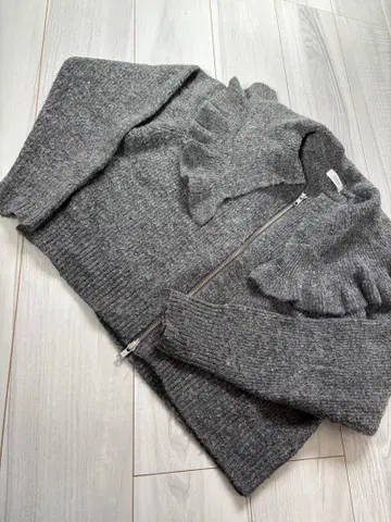 프릴 BIG 칼라 가디건