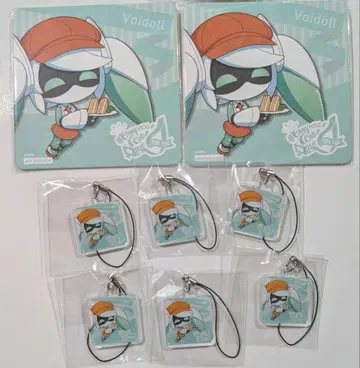 나침반 카페 코스터 스트랩 키링 보이드 인형