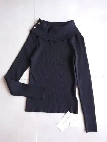 미사용 NATURAL BEAUTY BASIC 와이드 숄더 리브 니트