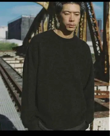 LIDNM / CASHMERE MILLED CREW KNIT