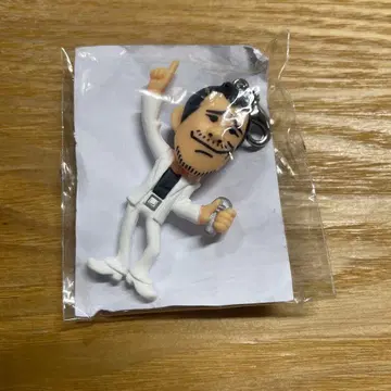 야자와 에이요시 Mr. E 가챠 주머니 화이트 수트