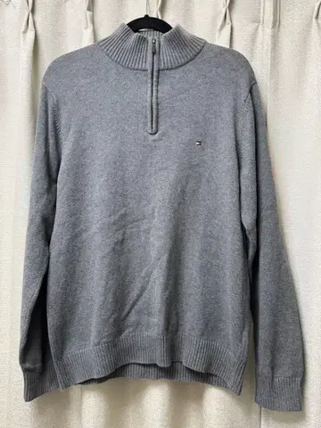 타미힐피거 지퍼 니트