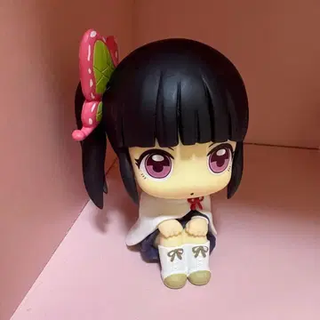 츠유리 카나오 룩업