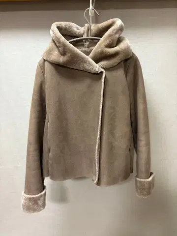 미스틱 무스탕 숏코트