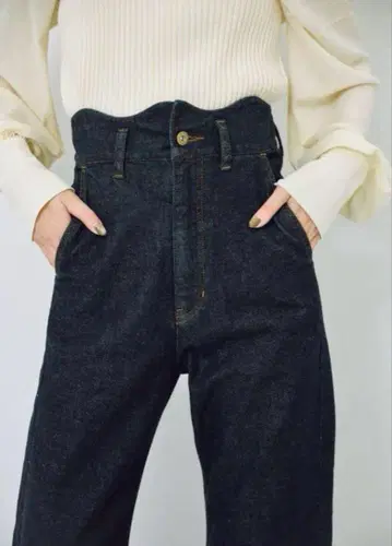 Eaphi WAVE DESIGN HIGH WAIST DENIM 1