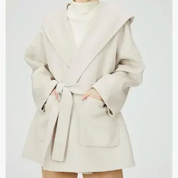 미라 오웬 하프 기장 판초풍 리버 코트 울 코트 피 코트