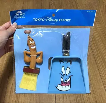디즈니 리조트 빗자루 & 쓰레받기 세트 지니