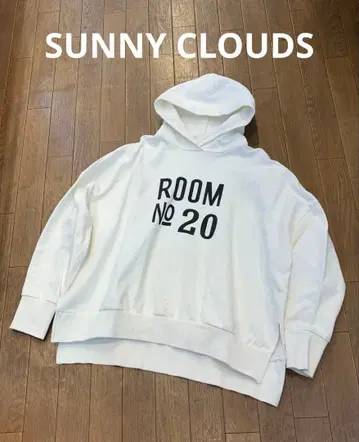 SUNNY CLOUDS 써니클라우드 후디 풀오버 후드티