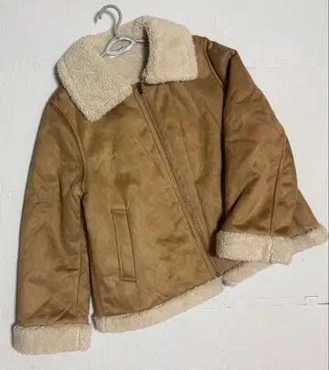 유니클로 보아 자켓 페이크 무스탕 베이지