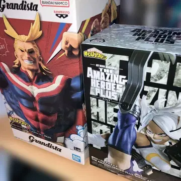 올마이트 & 미르코 피규어 세트