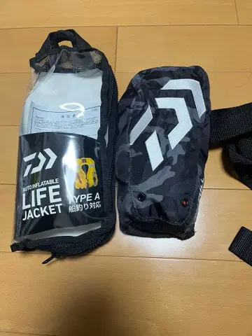 다이와 구명 조끼 벚꽃 마크