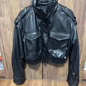 ZARA 블랙 가죽 자켓 이번 시즌 신상 최종 가격 인하