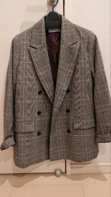 부티크 오디너리 체크 무늬 더블 자켓