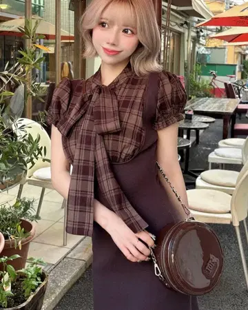 레이어드라이크 보타이 니트 미니 원피스