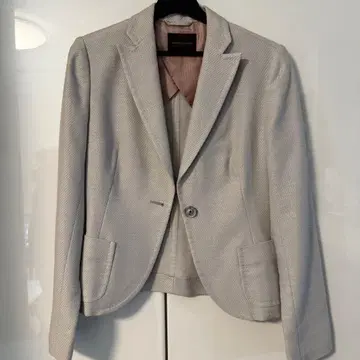 투모로우랜드 자켓