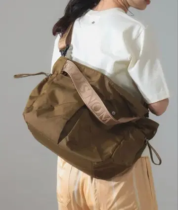 [ 새상품 ] NOMADIS 숄더백 크로스백 그레이색