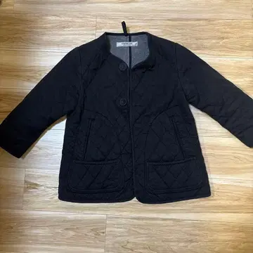 OMNIGOD 블랙 퀼팅 자켓 보아 안감 사이즈 2 도밍고