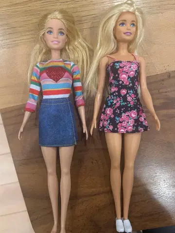 바비 인형 2체 세트