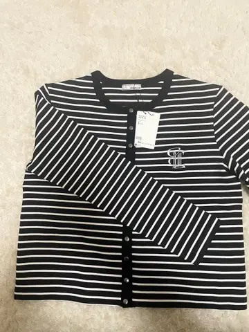 베아트리스 보더 가디건