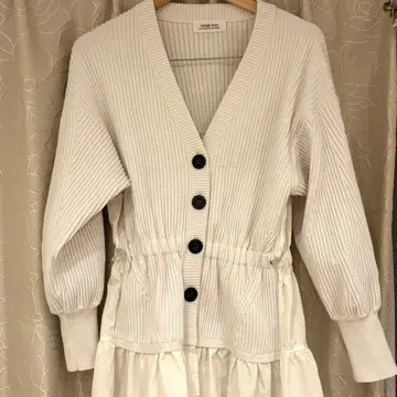 아르페쥬 스토리 타프타 도킹 가디건