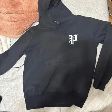 PHATRNK 블랙 후드티 M 사이즈 가격 인하 가능합니다