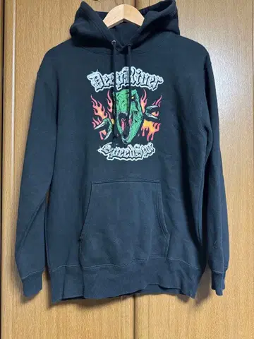 LEX 착용 DEEPRIVER 후드티